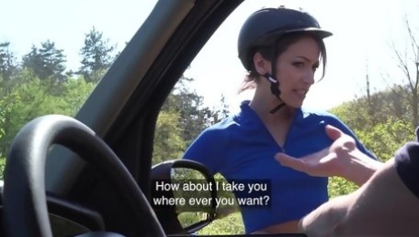 Whore agrees to have sex in a car for a free ride
