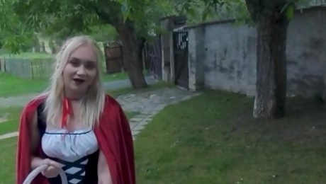 VR BANGERS Little Red Riding Hood XXX Parody