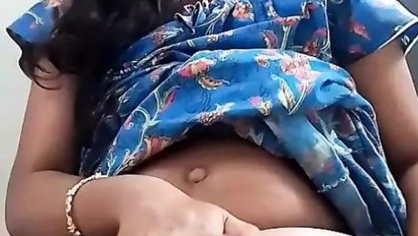 Tamil Desi wife Swetha pussy masturbation