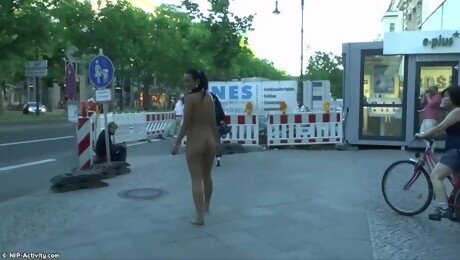 Nicole Naked On Public Streets