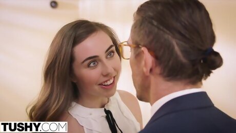 Straight a Student Loves Assfuck - Lexi lovell