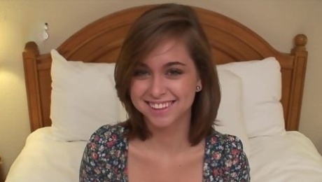 Watch Riley Reid in Her Very First Amateur Porn
