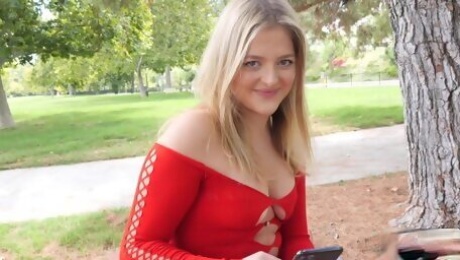 Cute teen Jill Taylor is ready for deepthroat sex